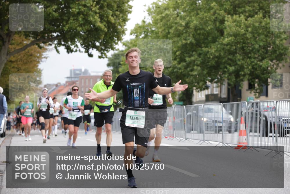 20.09.2026 - PSD Bank Halbmarathon Jannik Wohlers http://msf.ph/oto/10525760 20.09.2026 12:03:30 Laufen 3862, 3302 meine-sportfotos.de