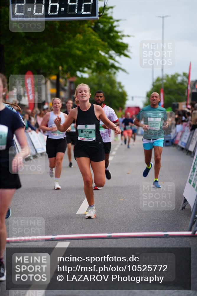 20.09.2026 - PSD Bank Halbmarathon LAZAROV Photography http://msf.ph/oto/10525772 20.09.2026 12:06:42 Ziel 1695, 2684, 2715, 2874, 3450, 4266, 4379, 4676, 4695, 4748 meine-sportfotos.de