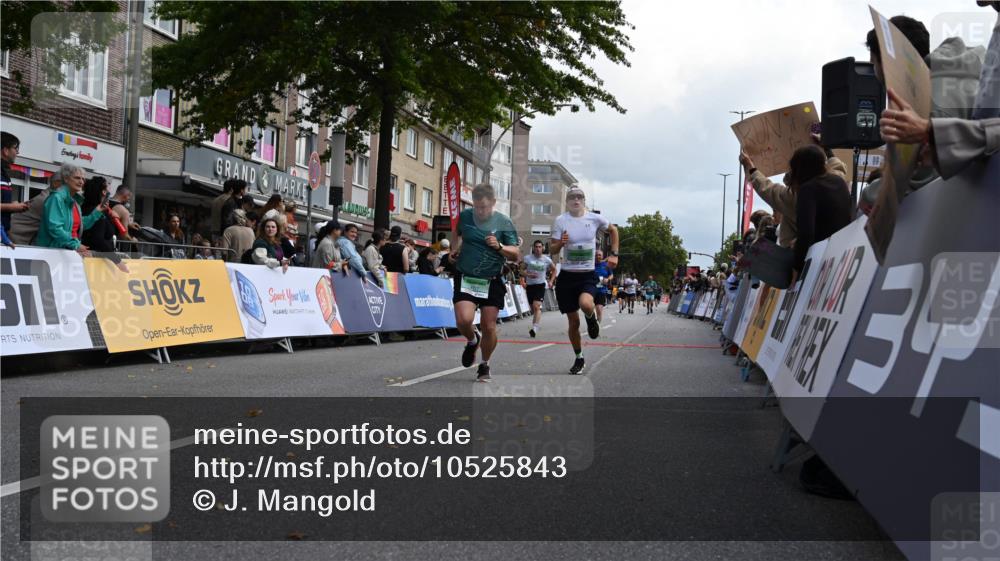20.09.2026 - PSD Bank Halbmarathon J. Mangold http://msf.ph/oto/10525843 20.09.2026 12:06:19 Ziel 2024, 2684, 4647, 4717 meine-sportfotos.de