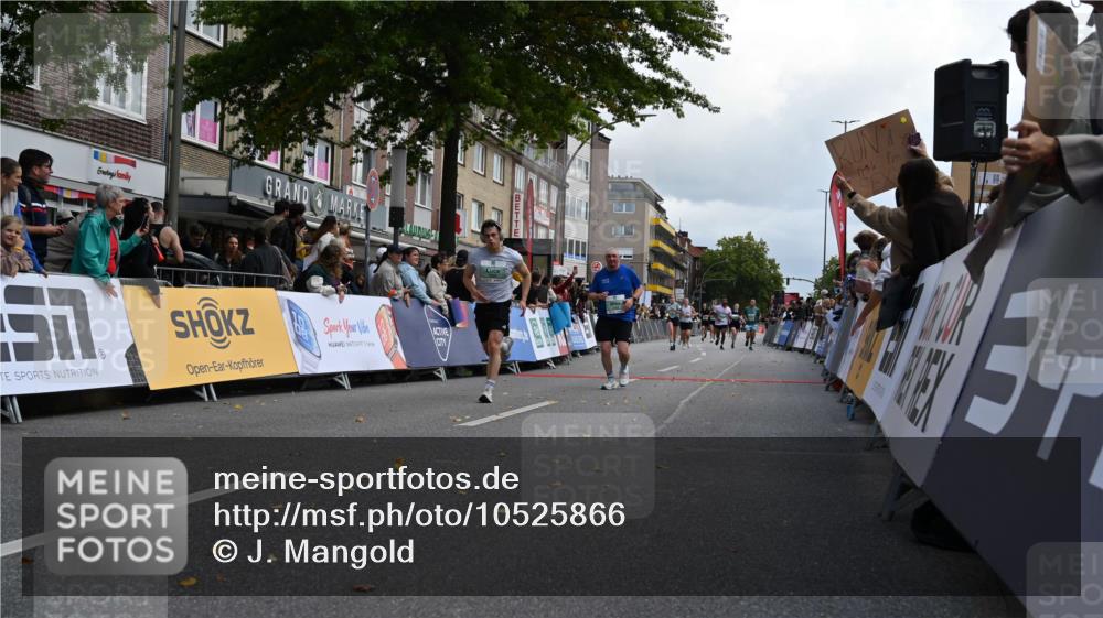 20.09.2026 - PSD Bank Halbmarathon J. Mangold http://msf.ph/oto/10525866 20.09.2026 12:06:21 Ziel 2024, 2684, 4379, 4647, 4676, 4717 meine-sportfotos.de