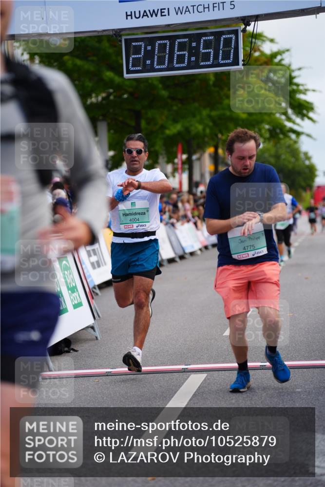 20.09.2026 - PSD Bank Halbmarathon LAZAROV Photography http://msf.ph/oto/10525879 20.09.2026 12:06:50 Ziel 1390, 1695, 2874, 3450, 4004, 4379, 4695, 4748, 4775 meine-sportfotos.de