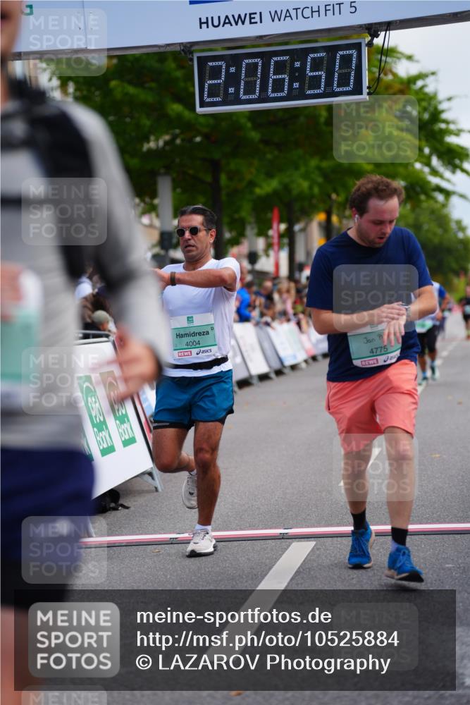 20.09.2026 - PSD Bank Halbmarathon LAZAROV Photography http://msf.ph/oto/10525884 20.09.2026 12:06:50 Ziel 1390, 1695, 2874, 3450, 4004, 4379, 4695, 4748, 4775 meine-sportfotos.de