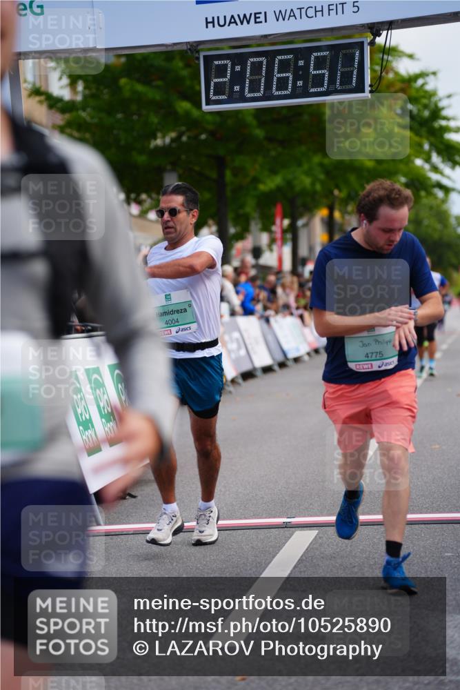 20.09.2026 - PSD Bank Halbmarathon LAZAROV Photography http://msf.ph/oto/10525890 20.09.2026 12:06:50 Ziel 1390, 1695, 2874, 3450, 4004, 4379, 4695, 4748, 4775 meine-sportfotos.de