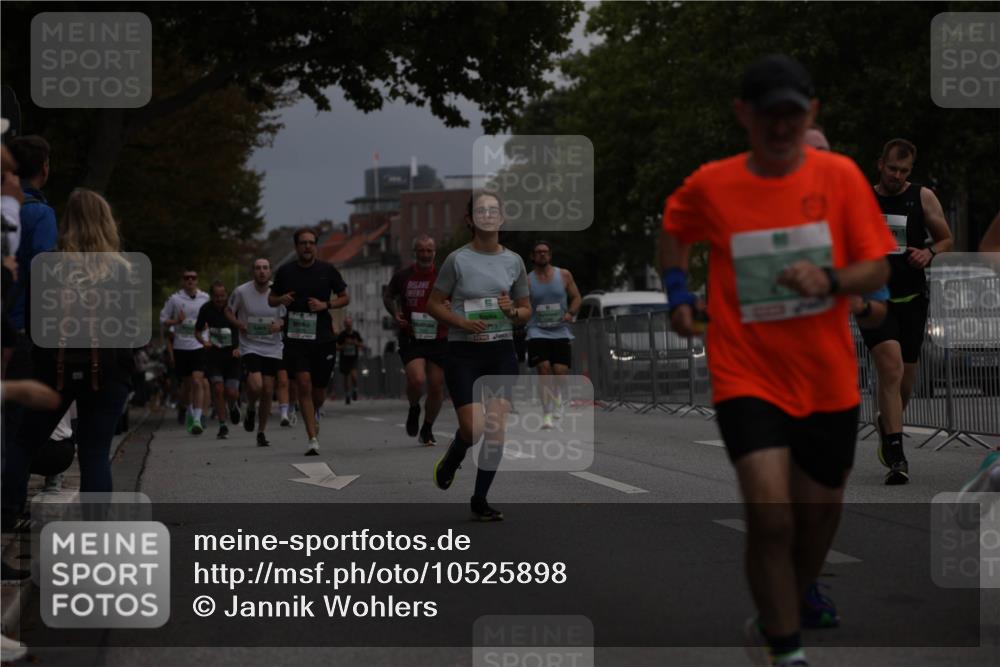 20.09.2026 - PSD Bank Halbmarathon Jannik Wohlers http://msf.ph/oto/10525898 20.09.2026 12:03:55 Laufen 719 meine-sportfotos.de