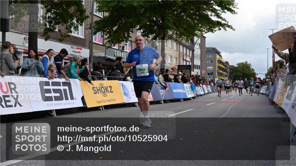 20.09.2026 - PSD Bank Halbmarathon J. Mangold http://msf.ph/oto/10525904 20.09.2026 12:06:24 Ziel 1695, 2024, 2684, 2715, 3450, 4266, 4379, 4647, 4676, 4695, 4717 meine-sportfotos.de