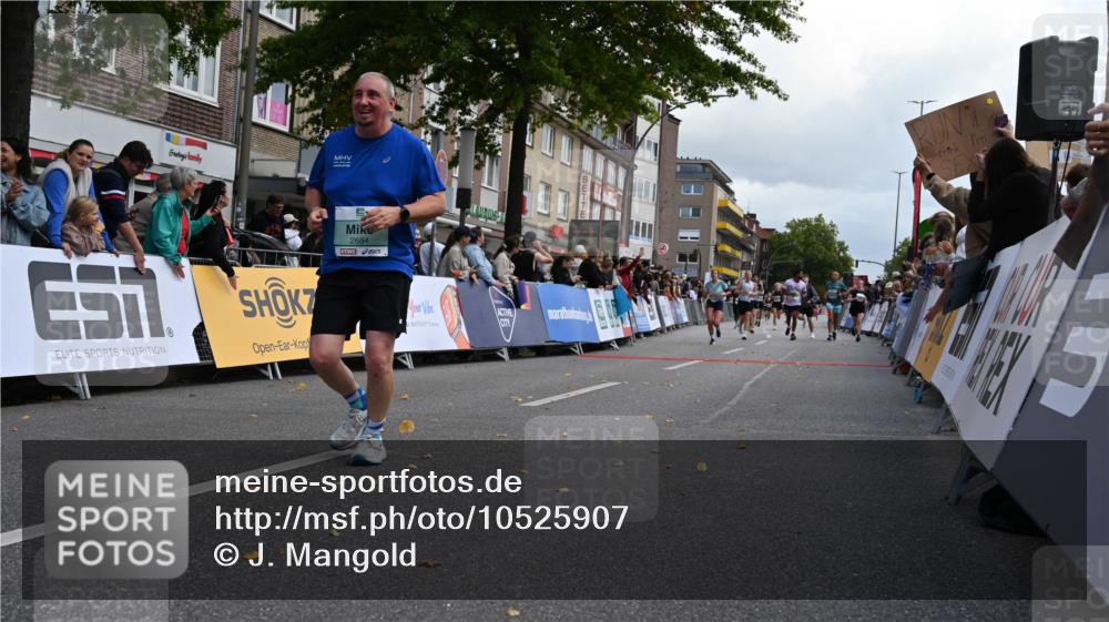 20.09.2026 - PSD Bank Halbmarathon J. Mangold http://msf.ph/oto/10525907 20.09.2026 12:06:24 Ziel 1695, 2024, 2684, 2715, 3450, 4266, 4379, 4647, 4676, 4695, 4717 meine-sportfotos.de