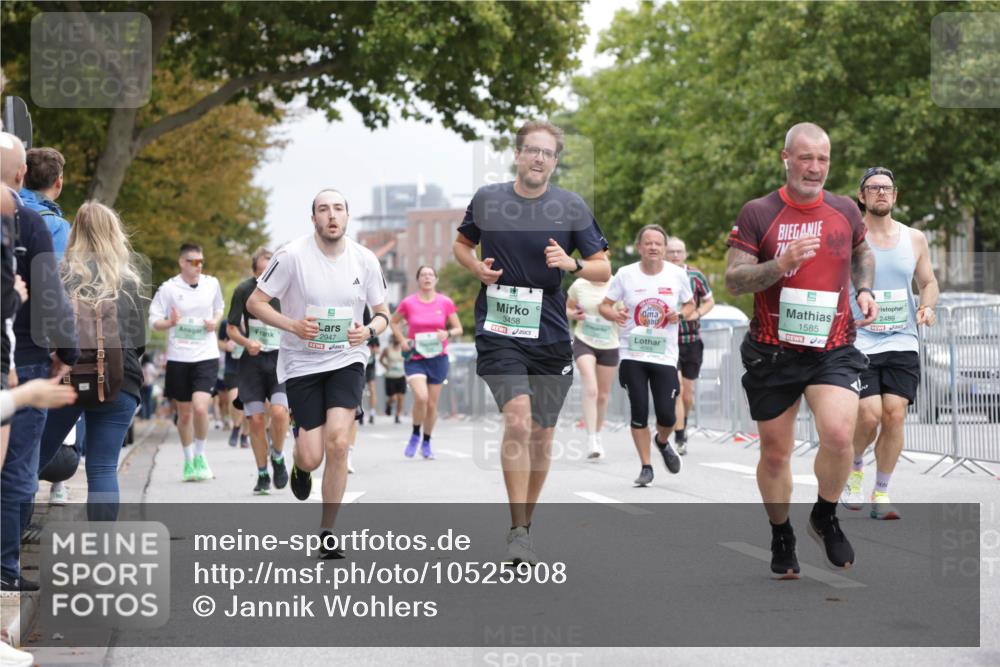 20.09.2026 - PSD Bank Halbmarathon Jannik Wohlers http://msf.ph/oto/10525908 20.09.2026 12:03:59 Laufen 2947, 1585, 2489, 3458 meine-sportfotos.de