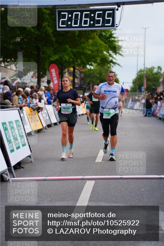 20.09.2026 - PSD Bank Halbmarathon LAZAROV Photography http://msf.ph/oto/10525922 20.09.2026 12:06:54 Ziel 1177, 1390, 4004, 4691, 4748, 4775 meine-sportfotos.de