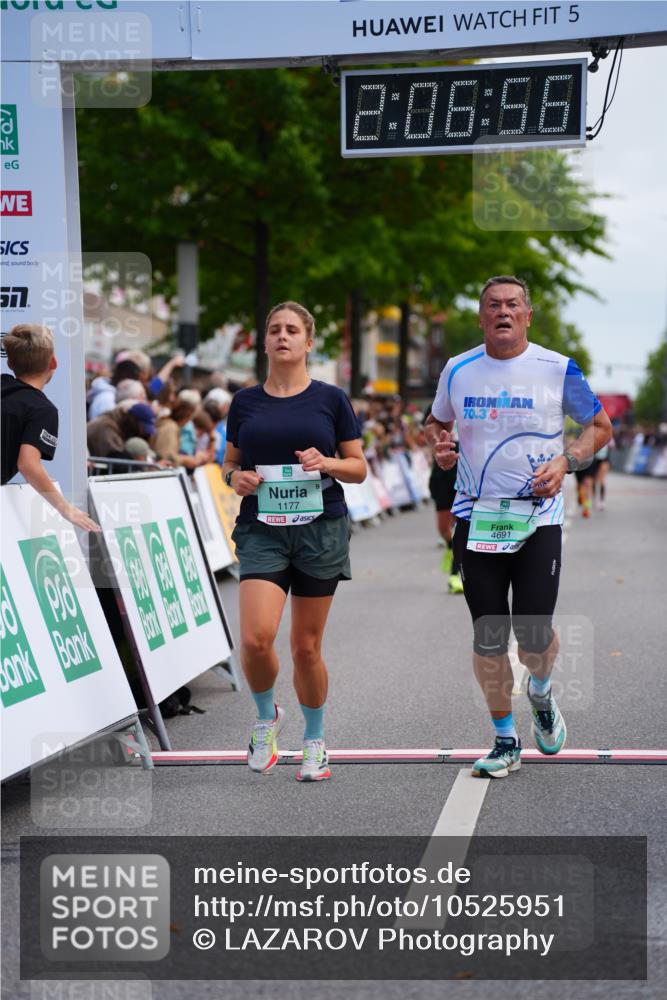 20.09.2026 - PSD Bank Halbmarathon LAZAROV Photography http://msf.ph/oto/10525951 20.09.2026 12:06:56 Ziel 1177, 1390, 4004, 4007, 4691, 4775 meine-sportfotos.de