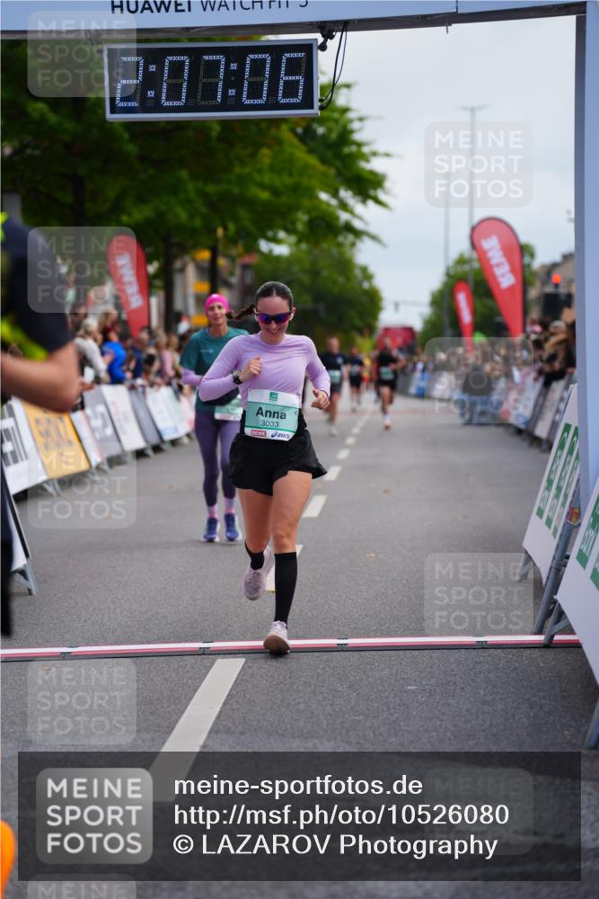 20.09.2026 - PSD Bank Halbmarathon LAZAROV Photography http://msf.ph/oto/10526080 20.09.2026 12:07:06 Ziel 1264, 1381, 2219, 3033, 3373, 4007 meine-sportfotos.de