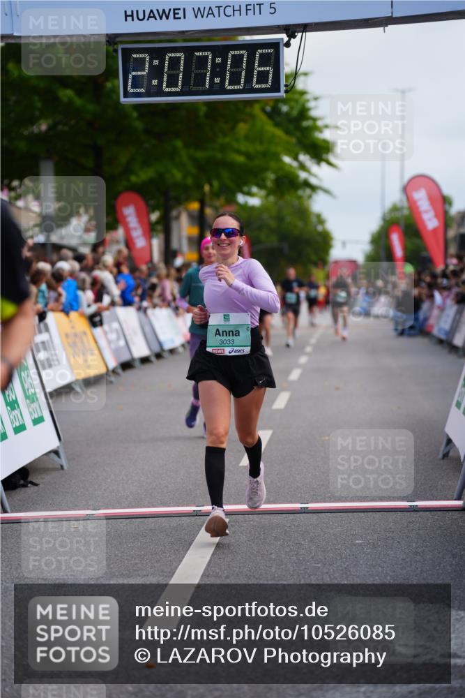 20.09.2026 - PSD Bank Halbmarathon LAZAROV Photography http://msf.ph/oto/10526085 20.09.2026 12:07:06 Ziel 1264, 1381, 2219, 3033, 3373, 4007 meine-sportfotos.de