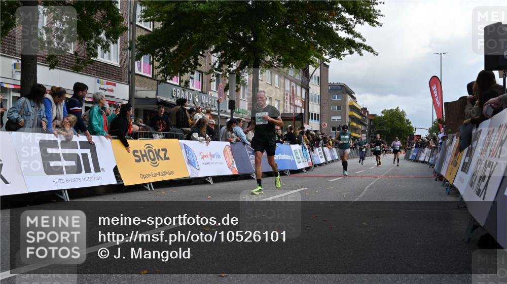 20.09.2026 - PSD Bank Halbmarathon J. Mangold http://msf.ph/oto/10526101 20.09.2026 12:06:46 Ziel 1177, 1264, 1381, 2219, 3033, 4004, 4007, 4691, 4775 meine-sportfotos.de