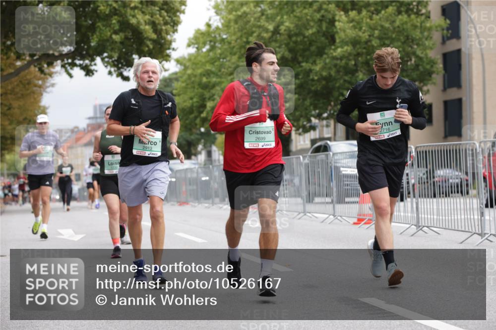 20.09.2026 - PSD Bank Halbmarathon Jannik Wohlers http://msf.ph/oto/10526167 20.09.2026 12:04:52 Laufen 2913, 2699, 2716 meine-sportfotos.de