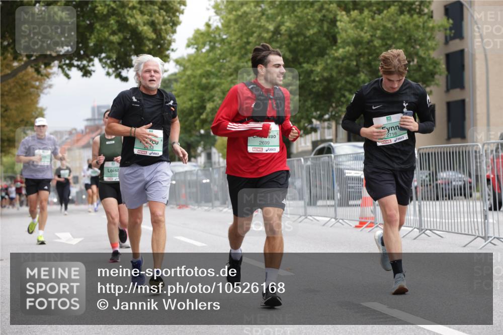 20.09.2026 - PSD Bank Halbmarathon Jannik Wohlers http://msf.ph/oto/10526168 20.09.2026 12:04:52 Laufen 2699, 2716 meine-sportfotos.de