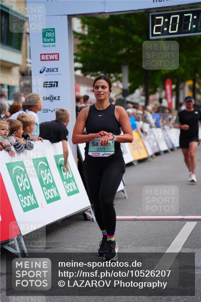 20.09.2026 - PSD Bank Halbmarathon LAZAROV Photography http://msf.ph/oto/10526207 20.09.2026 12:07:10 Ziel 1368, 1381, 2219, 3033, 3373, 4637 meine-sportfotos.de