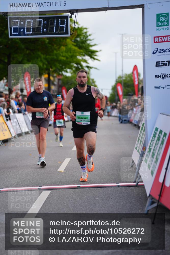 20.09.2026 - PSD Bank Halbmarathon LAZAROV Photography http://msf.ph/oto/10526272 20.09.2026 12:07:14 Ziel 1368, 1381, 3033, 3373, 3648, 4124, 4637 meine-sportfotos.de