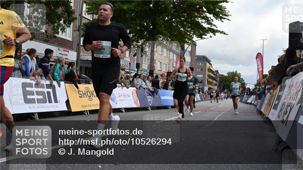 20.09.2026 - PSD Bank Halbmarathon J. Mangold http://msf.ph/oto/10526294 20.09.2026 12:07:17 Ziel 1089, 1376, 1875, 2190, 2559, 3352, 3667 meine-sportfotos.de
