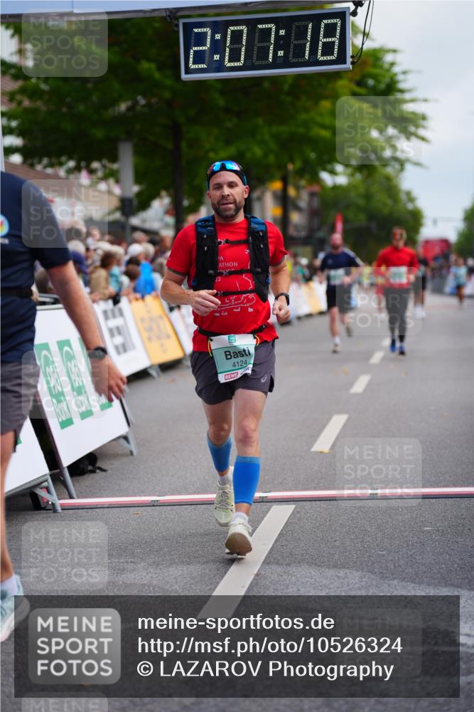 20.09.2026 - PSD Bank Halbmarathon LAZAROV Photography http://msf.ph/oto/10526324 20.09.2026 12:07:17 Ziel 1368, 1415, 3373, 3648, 4124, 4637 meine-sportfotos.de