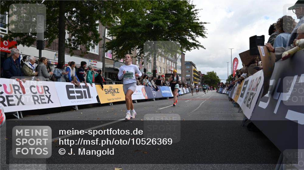 20.09.2026 - PSD Bank Halbmarathon J. Mangold http://msf.ph/oto/10526369 20.09.2026 12:07:32 Ziel 1522, 1622, 1705, 1968, 2652, 2796, 3219, 3378, 4424 meine-sportfotos.de