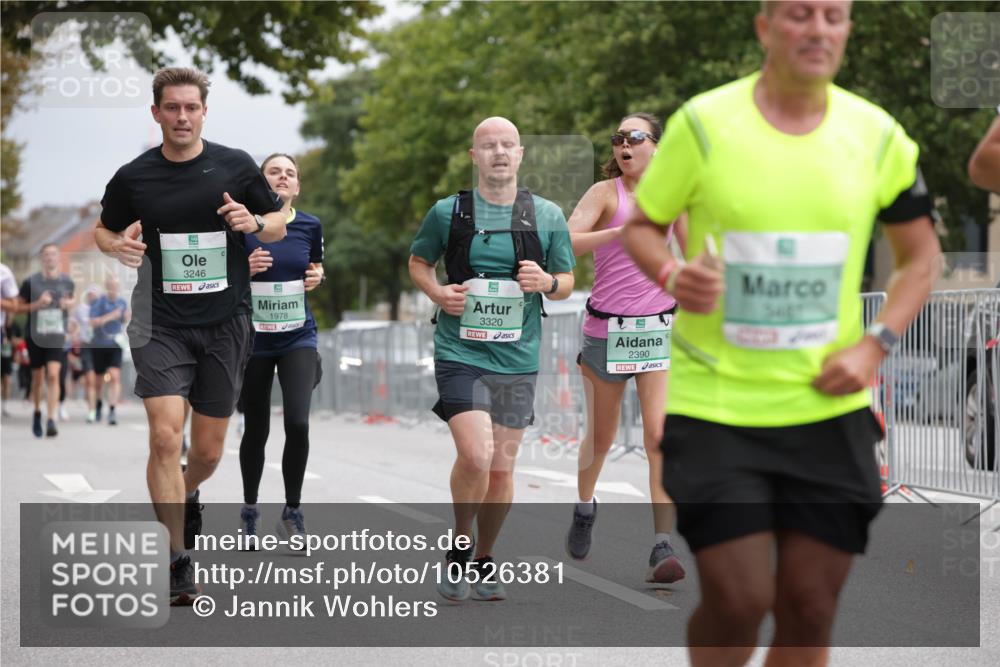 20.09.2026 - PSD Bank Halbmarathon Jannik Wohlers http://msf.ph/oto/10526381 20.09.2026 12:05:19 Laufen 3246, 1978, 3320, 2390 meine-sportfotos.de