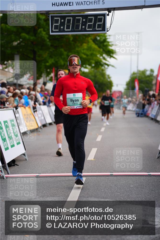 20.09.2026 - PSD Bank Halbmarathon LAZAROV Photography http://msf.ph/oto/10526385 20.09.2026 12:07:21 Ziel 1415, 3493, 3648, 4124, 4637 meine-sportfotos.de