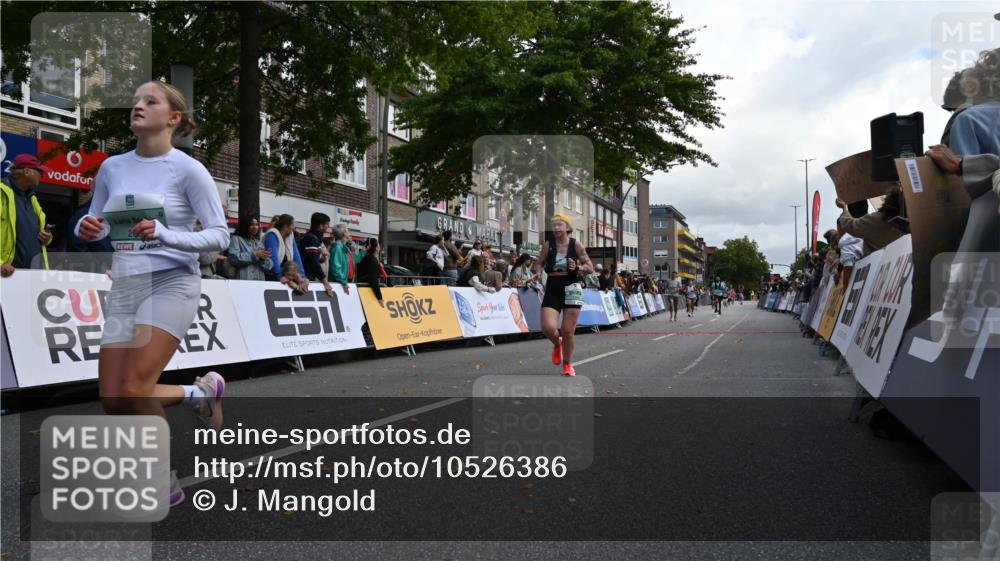 20.09.2026 - PSD Bank Halbmarathon J. Mangold http://msf.ph/oto/10526386 20.09.2026 12:07:33 Ziel 1522, 1622, 1705, 1968, 2652, 3219, 3378, 4424 meine-sportfotos.de