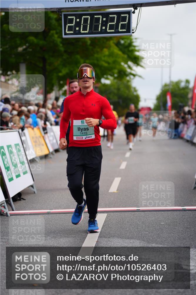 20.09.2026 - PSD Bank Halbmarathon LAZAROV Photography http://msf.ph/oto/10526403 20.09.2026 12:07:22 Ziel 1415, 3493, 3648, 4124, 4637 meine-sportfotos.de