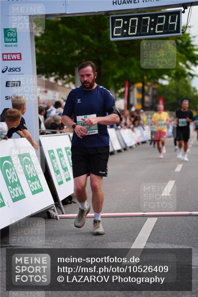 20.09.2026 - PSD Bank Halbmarathon LAZAROV Photography http://msf.ph/oto/10526409 20.09.2026 12:07:23 Ziel 1089, 1415, 3493, 3648, 4124 meine-sportfotos.de