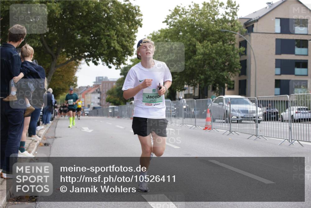 20.09.2026 - PSD Bank Halbmarathon Jannik Wohlers http://msf.ph/oto/10526411 20.09.2026 12:10:25 Laufen 2522 meine-sportfotos.de