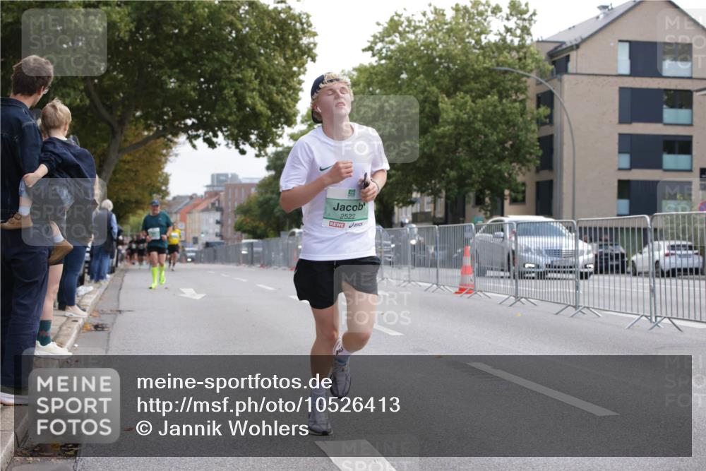 20.09.2026 - PSD Bank Halbmarathon Jannik Wohlers http://msf.ph/oto/10526413 20.09.2026 12:10:25 Laufen 2522 meine-sportfotos.de