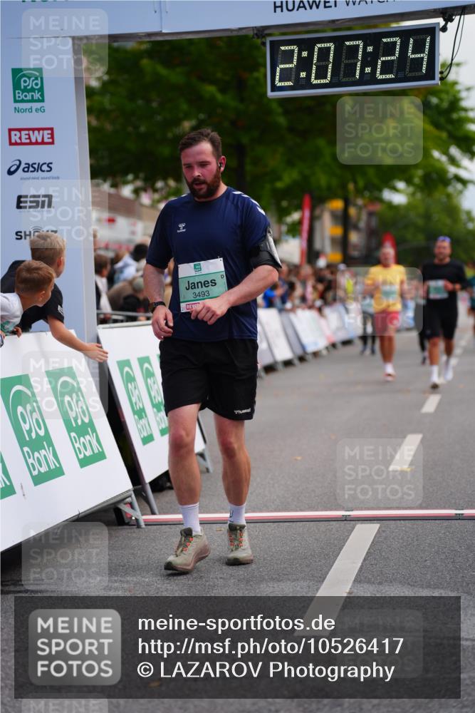 20.09.2026 - PSD Bank Halbmarathon LAZAROV Photography http://msf.ph/oto/10526417 20.09.2026 12:07:23 Ziel 1089, 1415, 3493, 3648, 4124 meine-sportfotos.de
