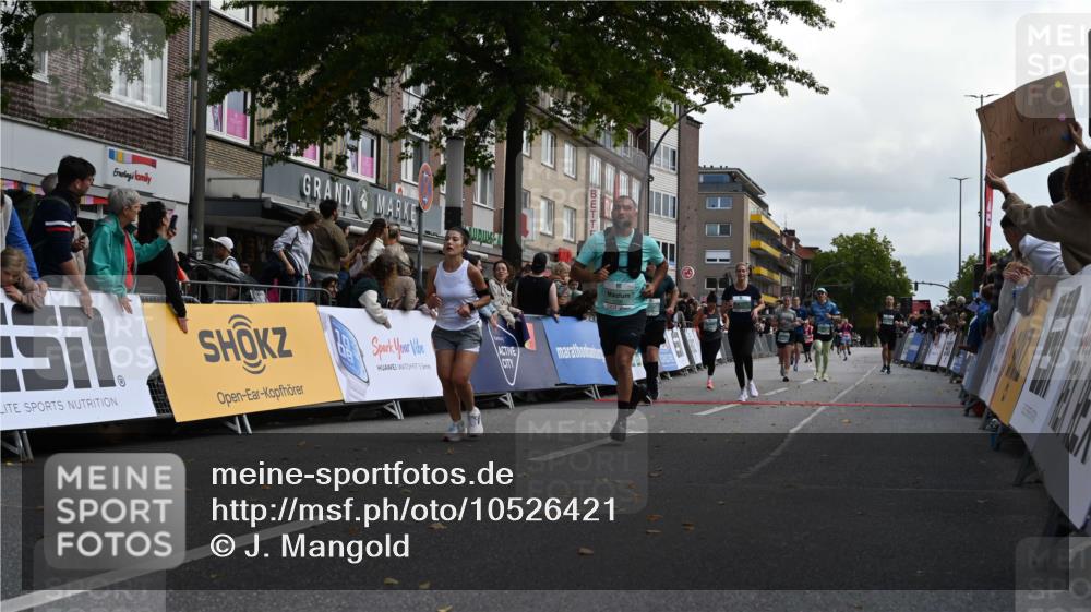 20.09.2026 - PSD Bank Halbmarathon J. Mangold http://msf.ph/oto/10526421 20.09.2026 12:07:40 Ziel 1238, 1600, 1705, 2173, 3219, 3378, 3486, 3487, 4776 meine-sportfotos.de
