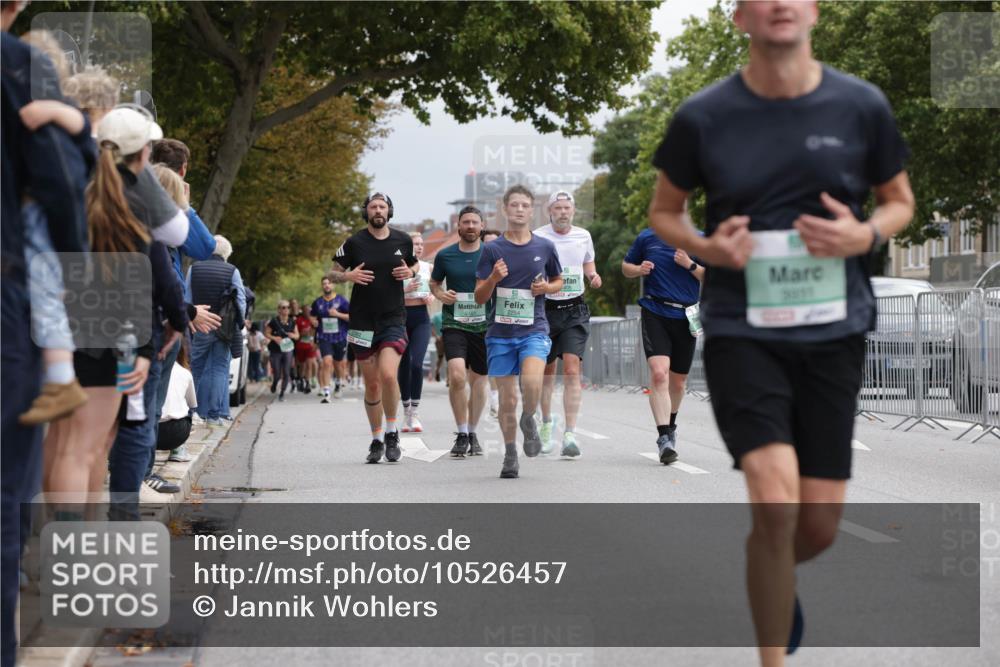 20.09.2026 - PSD Bank Halbmarathon Jannik Wohlers http://msf.ph/oto/10526457 20.09.2026 12:05:28 Laufen 2461, 5, 38199 meine-sportfotos.de