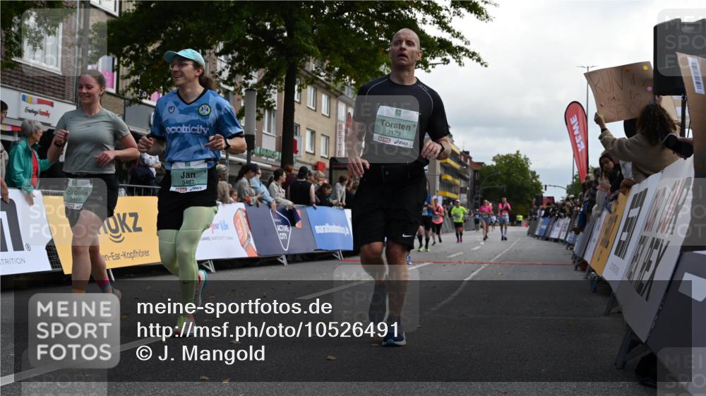 20.09.2026 - PSD Bank Halbmarathon J. Mangold http://msf.ph/oto/10526491 20.09.2026 12:07:47 Ziel 1228, 1238, 1600, 2173, 2499, 2875, 3486, 3487, 4502, 4776 meine-sportfotos.de