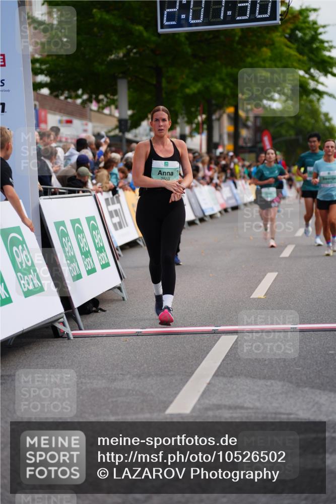 20.09.2026 - PSD Bank Halbmarathon LAZAROV Photography http://msf.ph/oto/10526502 20.09.2026 12:07:29 Ziel 1089, 1376, 1415, 1875, 2190, 2559, 3352, 3493, 3667 meine-sportfotos.de