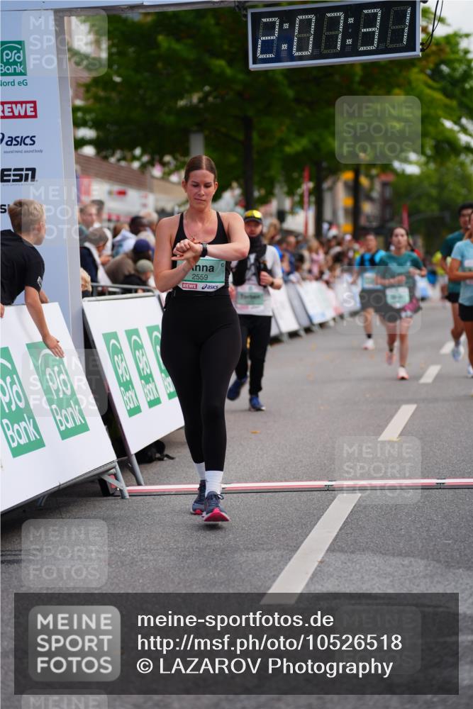 20.09.2026 - PSD Bank Halbmarathon LAZAROV Photography http://msf.ph/oto/10526518 20.09.2026 12:07:30 Ziel 1089, 1376, 1875, 2190, 2559, 3352, 3493, 3667 meine-sportfotos.de