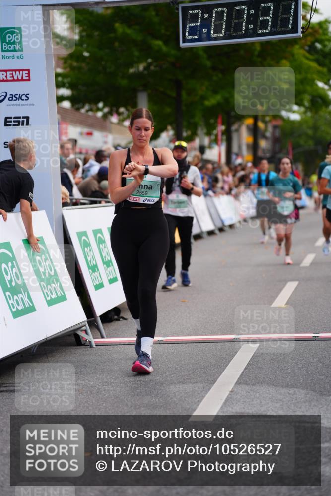 20.09.2026 - PSD Bank Halbmarathon LAZAROV Photography http://msf.ph/oto/10526527 20.09.2026 12:07:30 Ziel 1089, 1376, 1875, 2190, 2559, 3352, 3493, 3667 meine-sportfotos.de