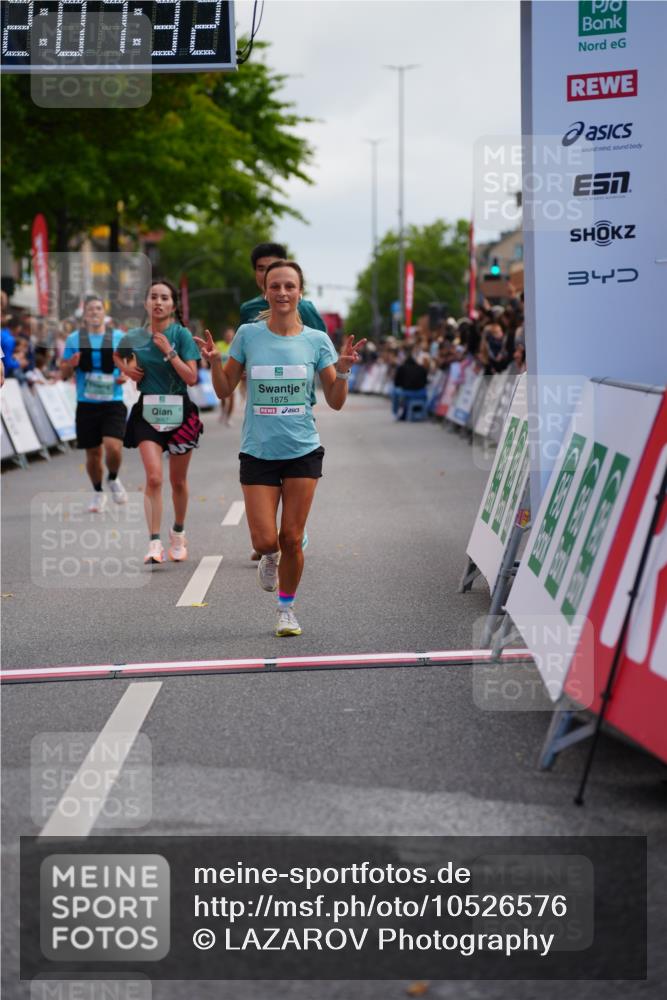 20.09.2026 - PSD Bank Halbmarathon LAZAROV Photography http://msf.ph/oto/10526576 20.09.2026 12:07:32 Ziel 1089, 1376, 1875, 2190, 2559, 2796, 3352, 3667 meine-sportfotos.de
