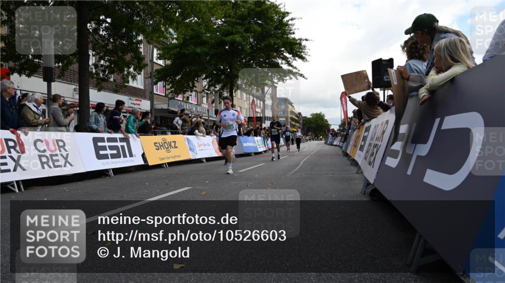 20.09.2026 - PSD Bank Halbmarathon J. Mangold http://msf.ph/oto/10526603 20.09.2026 12:08:00 Ziel 1228, 1886, 2298, 2340, 2875, 2905, 2970, 3128, 3130, 3466, 3753 meine-sportfotos.de