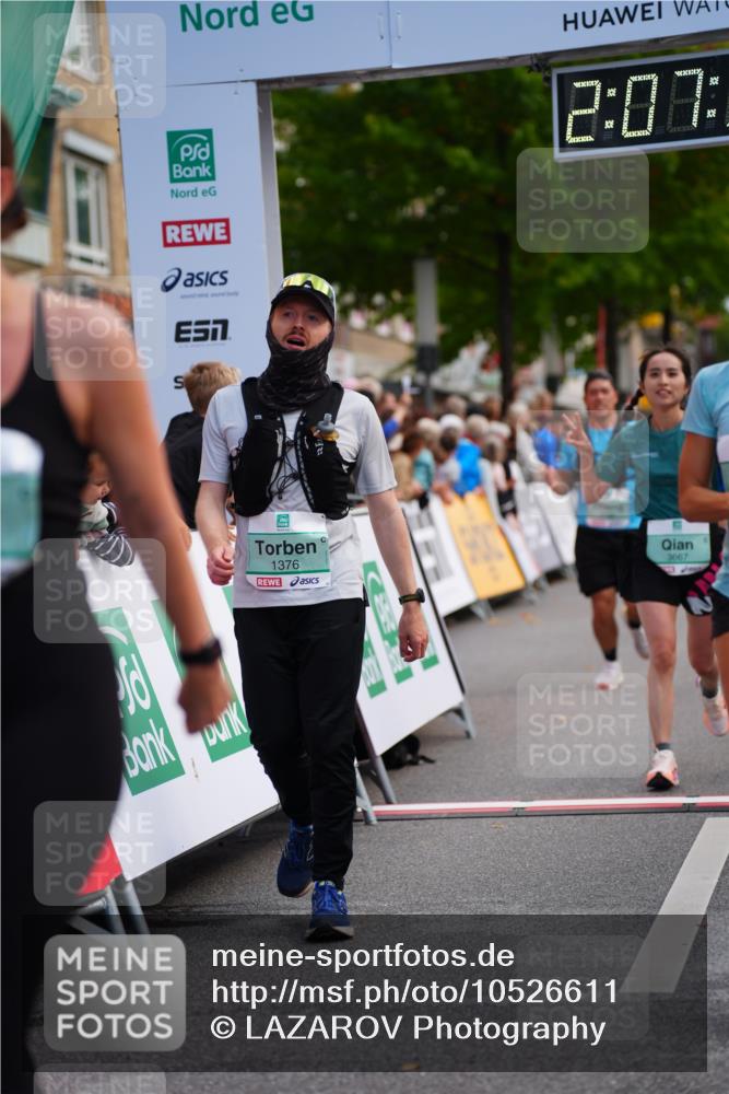20.09.2026 - PSD Bank Halbmarathon LAZAROV Photography http://msf.ph/oto/10526611 20.09.2026 12:07:33 Ziel 1089, 1376, 1875, 2190, 2559, 2796, 3352, 3667 meine-sportfotos.de