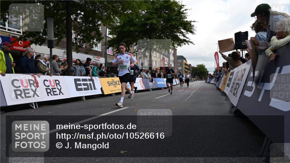 20.09.2026 - PSD Bank Halbmarathon J. Mangold http://msf.ph/oto/10526616 20.09.2026 12:08:01 Ziel 1886, 2298, 2340, 2875, 2905, 2970, 3128, 3130, 3466, 3753 meine-sportfotos.de