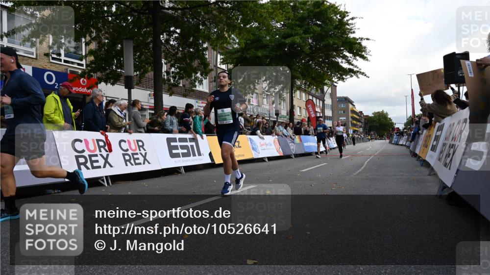 20.09.2026 - PSD Bank Halbmarathon J. Mangold http://msf.ph/oto/10526641 20.09.2026 12:08:03 Ziel 1886, 2298, 2340, 2905, 2970, 3466, 3753 meine-sportfotos.de