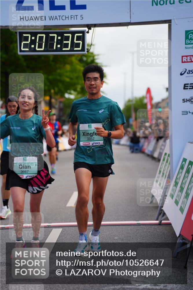 20.09.2026 - PSD Bank Halbmarathon LAZAROV Photography http://msf.ph/oto/10526647 20.09.2026 12:07:34 Ziel 1089, 1376, 1875, 2190, 2559, 2796, 3352, 3667, 4424 meine-sportfotos.de
