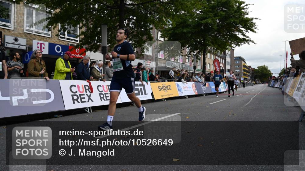 20.09.2026 - PSD Bank Halbmarathon J. Mangold http://msf.ph/oto/10526649 20.09.2026 12:08:03 Ziel 1886, 2298, 2340, 2905, 2970, 3466, 3753 meine-sportfotos.de