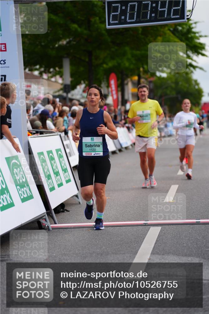 20.09.2026 - PSD Bank Halbmarathon LAZAROV Photography http://msf.ph/oto/10526755 20.09.2026 12:07:41 Ziel 1522, 1622, 1968, 2652, 2796, 3352, 3667, 4424 meine-sportfotos.de
