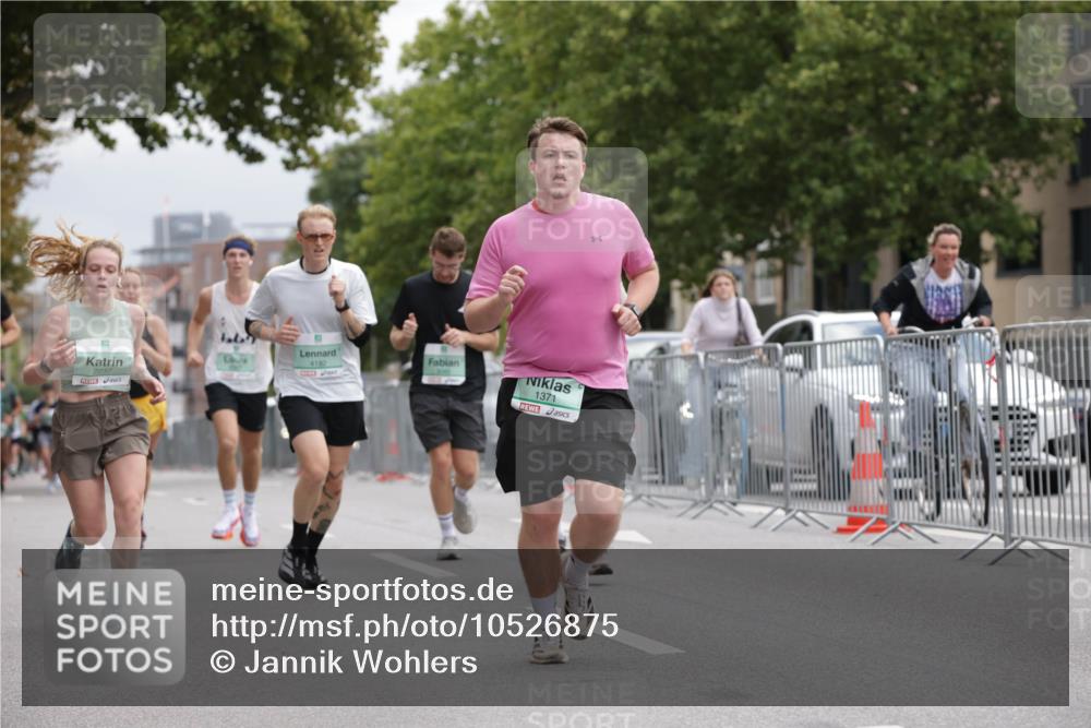 20.09.2026 - PSD Bank Halbmarathon Jannik Wohlers http://msf.ph/oto/10526875 20.09.2026 12:06:15 Laufen 2237, 4182, 1371 meine-sportfotos.de