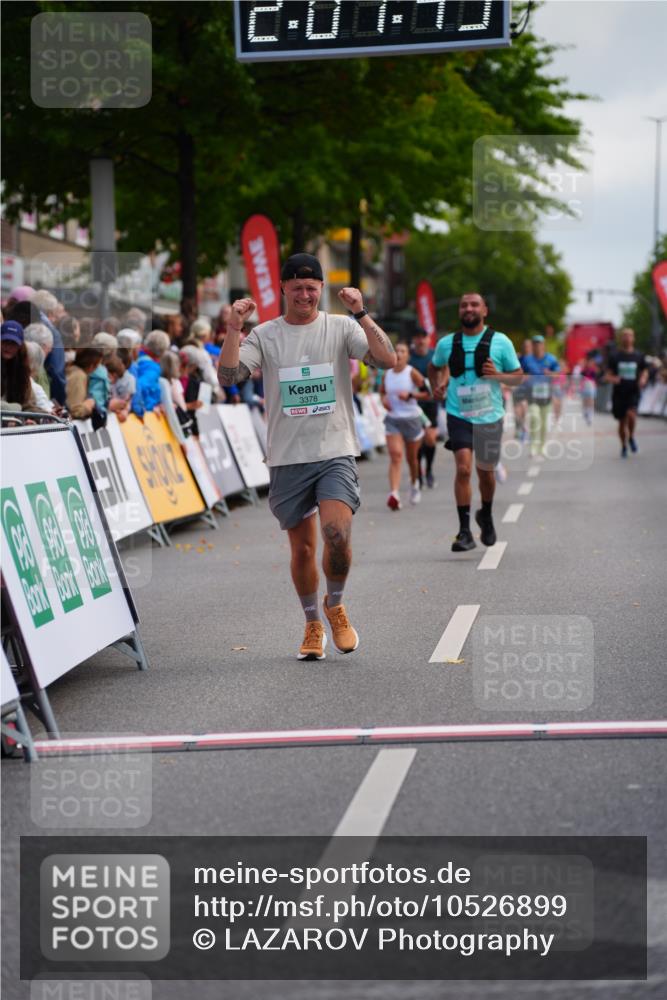 20.09.2026 - PSD Bank Halbmarathon LAZAROV Photography http://msf.ph/oto/10526899 20.09.2026 12:07:49 Ziel 1522, 1600, 1622, 1705, 1968, 2652, 3378 meine-sportfotos.de