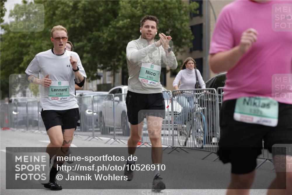 20.09.2026 - PSD Bank Halbmarathon Jannik Wohlers http://msf.ph/oto/10526910 20.09.2026 12:06:17 Laufen 4182, 4183, 1371 meine-sportfotos.de