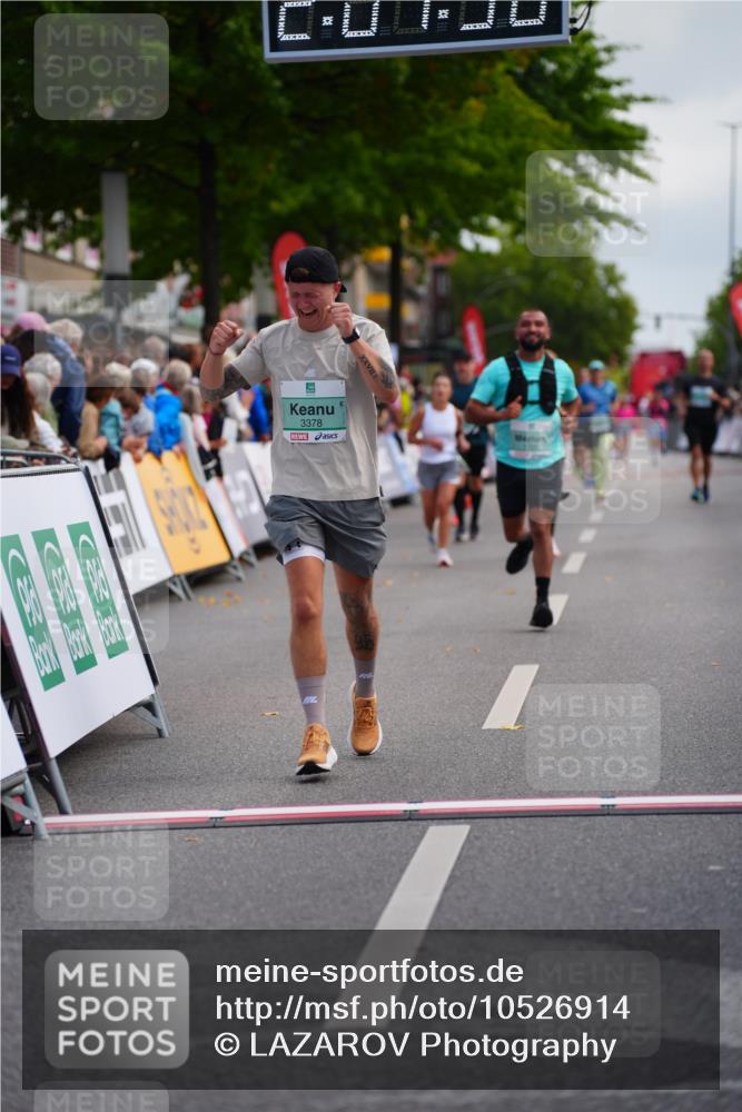 20.09.2026 - PSD Bank Halbmarathon LAZAROV Photography http://msf.ph/oto/10526914 20.09.2026 12:07:49 Ziel 1522, 1600, 1622, 1705, 1968, 2652, 3378 meine-sportfotos.de