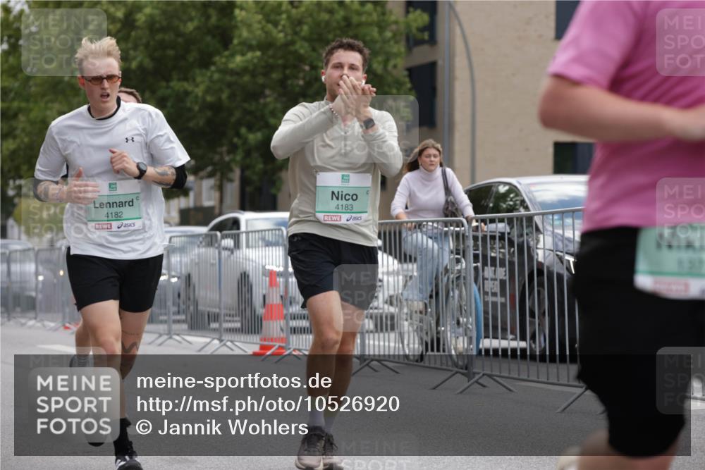 20.09.2026 - PSD Bank Halbmarathon Jannik Wohlers http://msf.ph/oto/10526920 20.09.2026 12:06:17 Laufen 4182, 4183, 129 meine-sportfotos.de